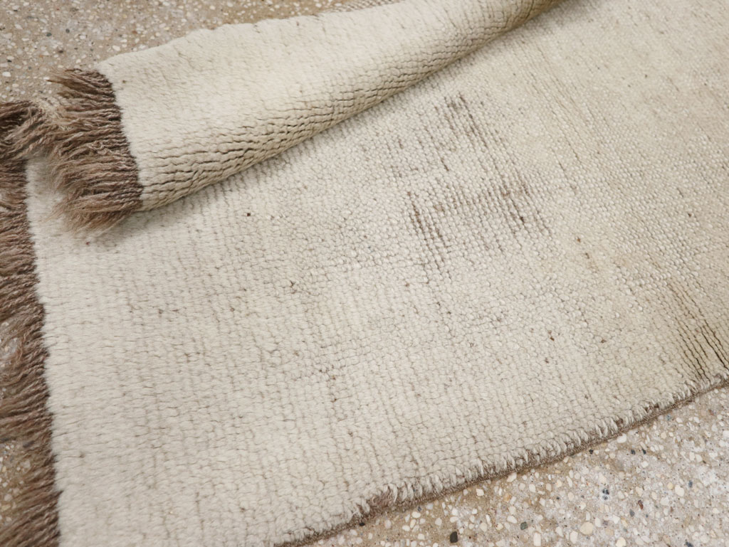 Vintage Persian Gabbeh Rug, No.23186 - Galerie Shabab