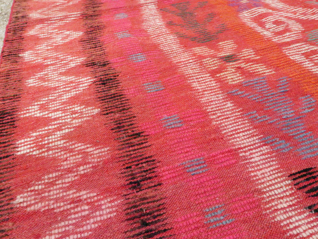 Vintage European Flat-weave Kilim, No.23193 - Galerie Shabab