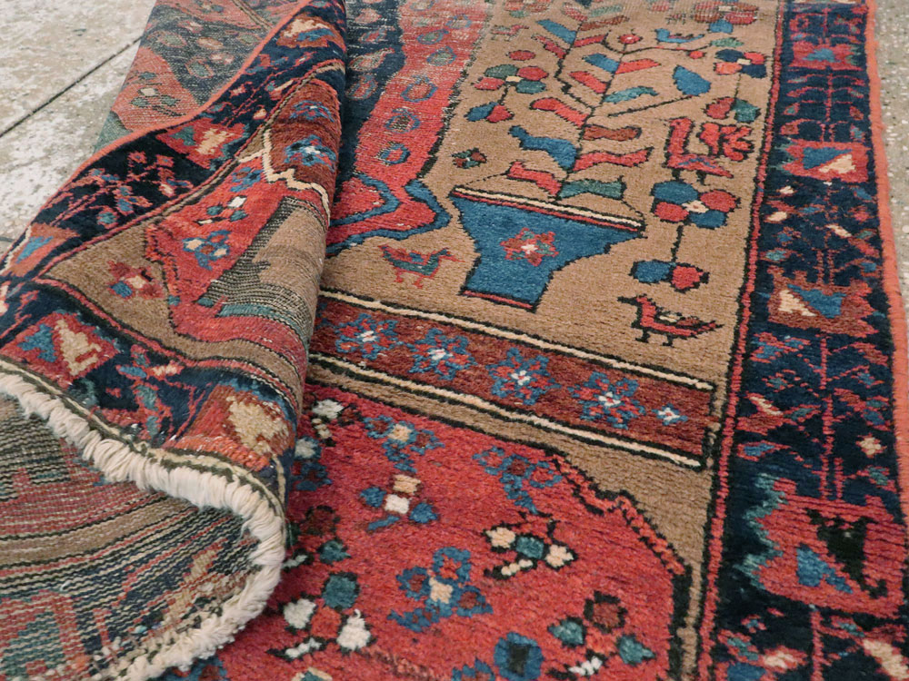 Antique Persian Bakhtiari Pictorial Rug, No.23200 - Galerie Shabab