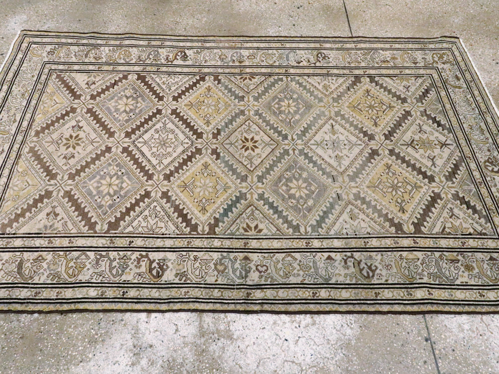 Antique Persian Malayer Rug, No.23201 - Galerie Shabab