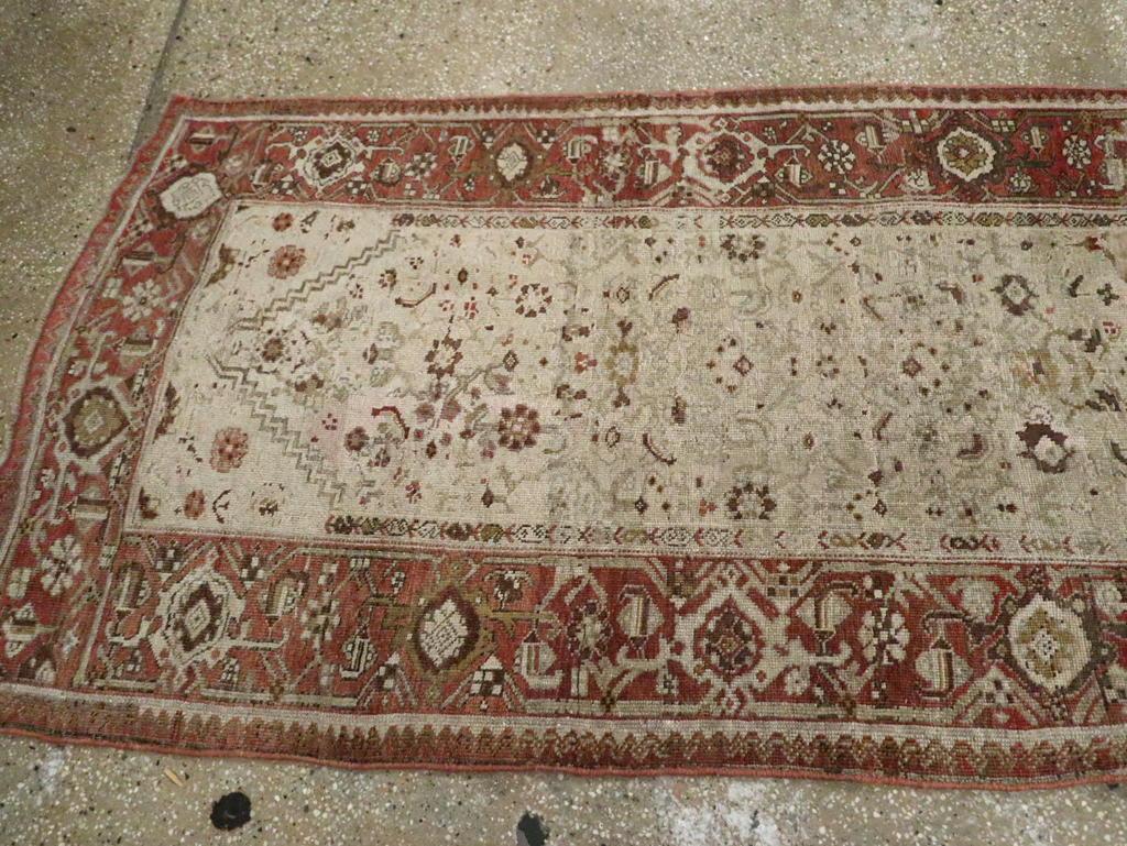 Antique Persian Bidjar Long Runner, No.23207 - Galerie Shabab
