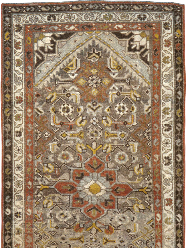 Vintage Persian Malayer Runner, No.23224 - Galerie Shabab
