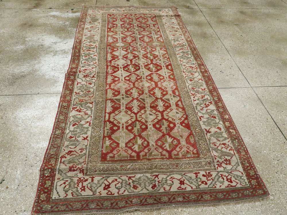 Antique Persian Bidjar Rug, No.23228 - Galerie Shabab
