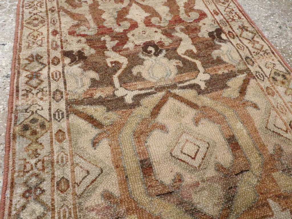 Vintage Persian Malayer Runner, No.23232 - Galerie Shabab