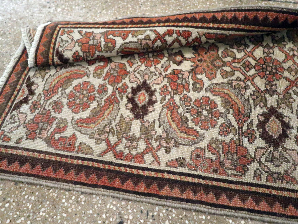 Vintage Persian Malayer Runner, No.23233 - Galerie Shabab