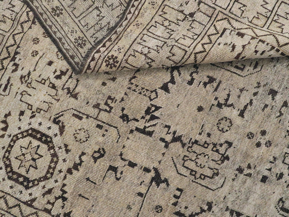 Antique Afghan Beshir Carpet, No.23236 - Galerie Shabab