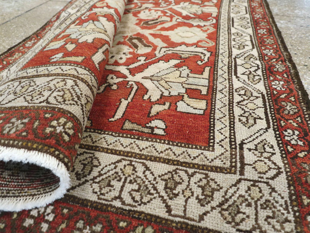 Vintage Persian Malayer Runner, No.23240 - Galerie Shabab