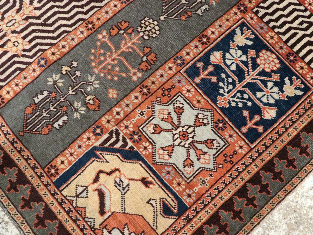 Antique Indian Lahore Rug, No.23244 - Galerie Shabab