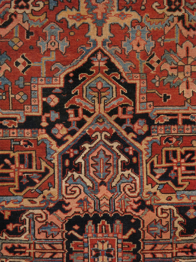 Antique Heriz Carpet, No.23247 - Galerie Shabab