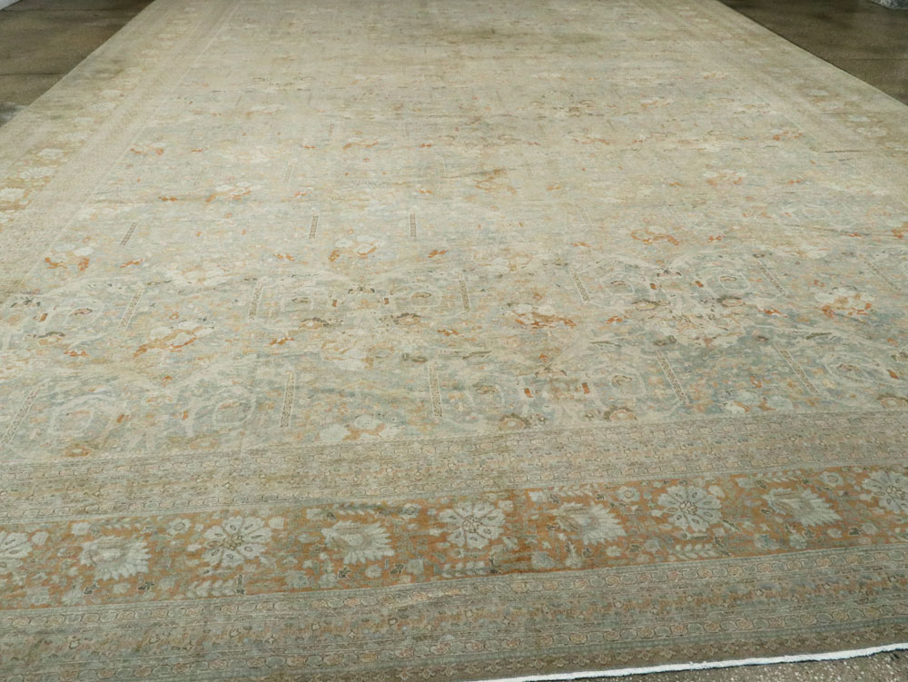 Antique Persian Senneh Tabriz Carpet, No.23255 - Galerie Shabab