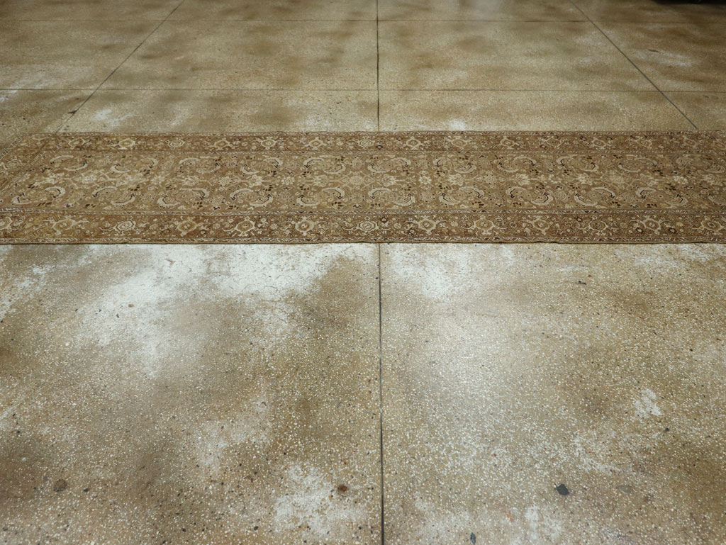 Vintage Persian Malayer Runner, No.23256 - Galerie Shabab