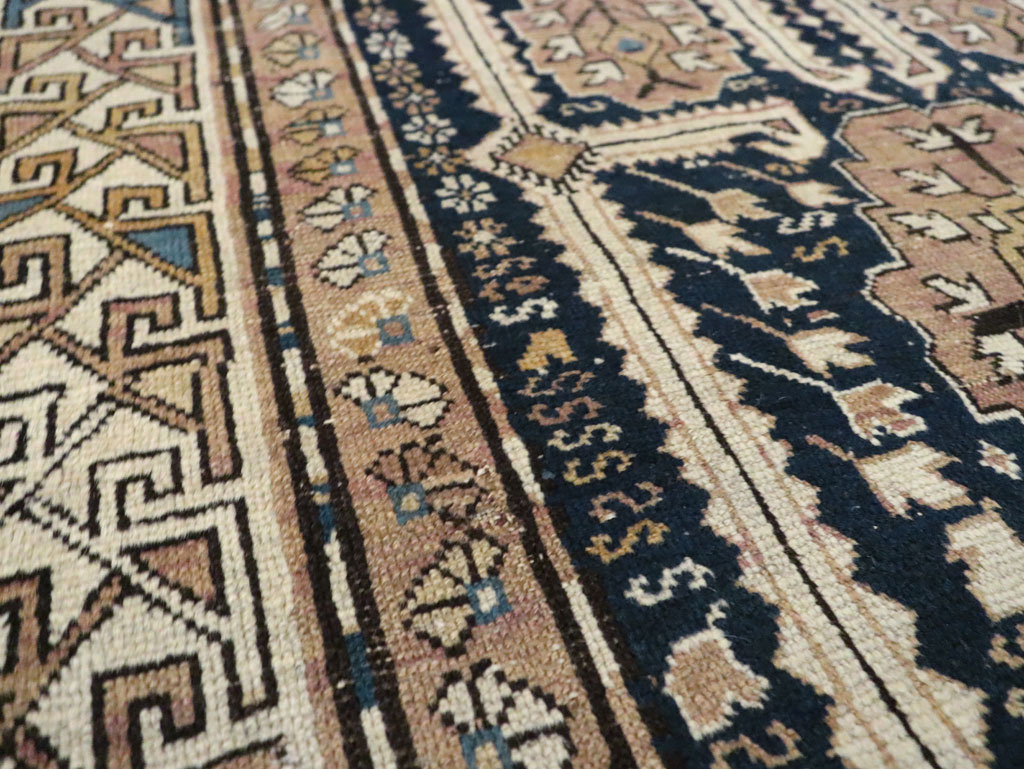 Antique Caucasian Shirvan Rug, No.23258 - Galerie Shabab