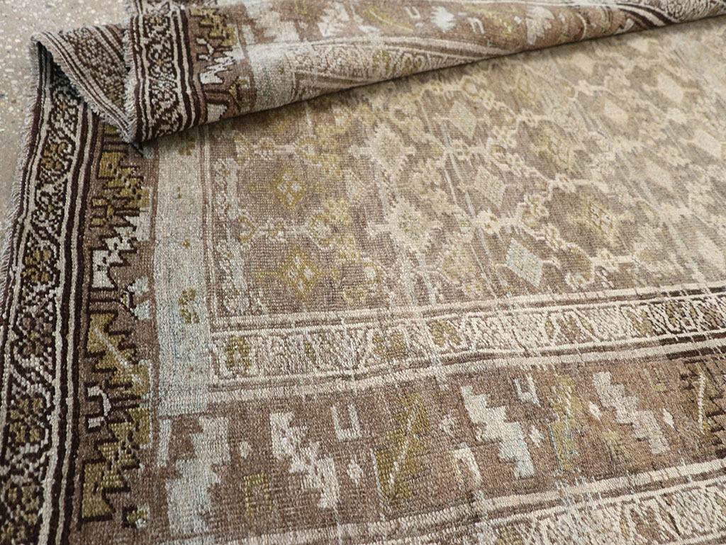 Antique Persian Kurdish Rug, No.23262 - Galerie Shabab