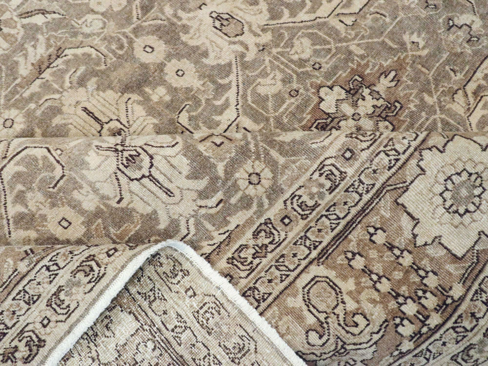 Antique Persian Tabriz Carpet, No.23268 - Galerie Shabab
