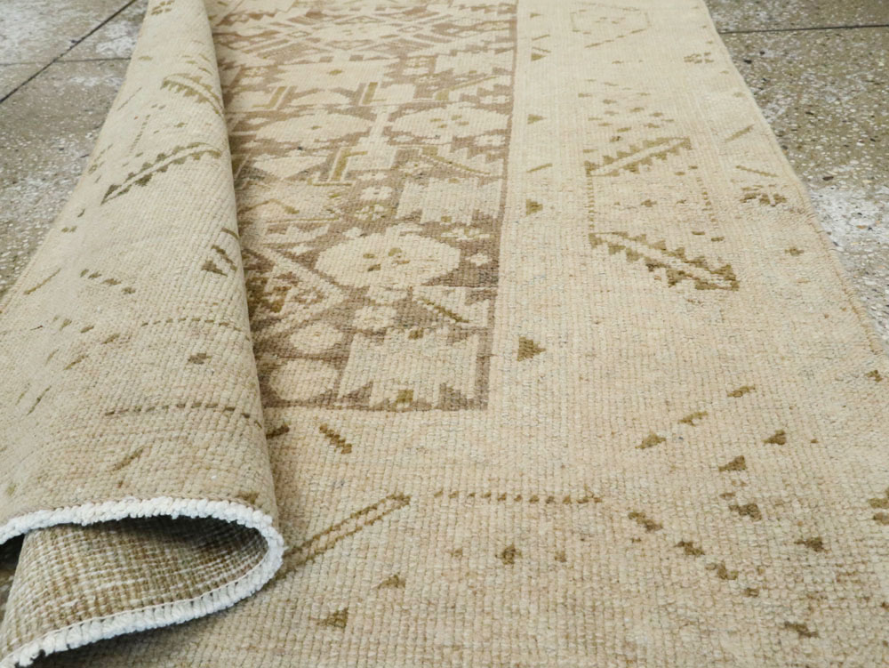 Vintage Persian Malayer Runner, No.23269 - Galerie Shabab