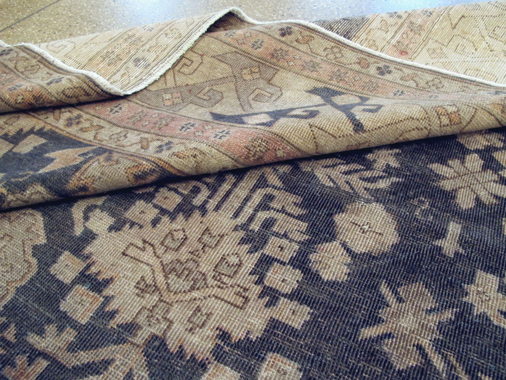 Vintage Turkish Sivas Carpet, No.23271 - Galerie Shabab