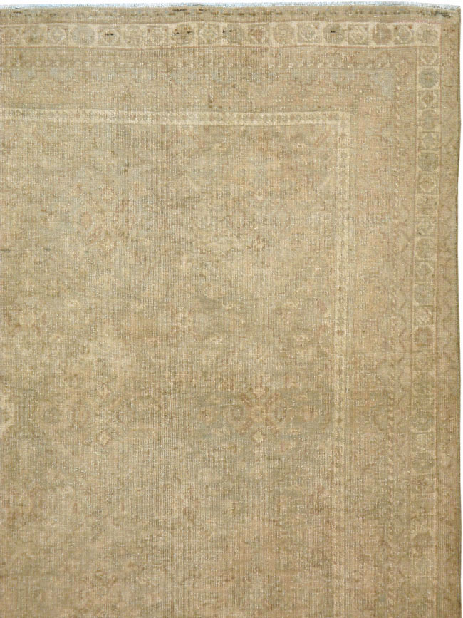 Vintage Persian Shiraz Rug, No.23272 - Galerie Shabab