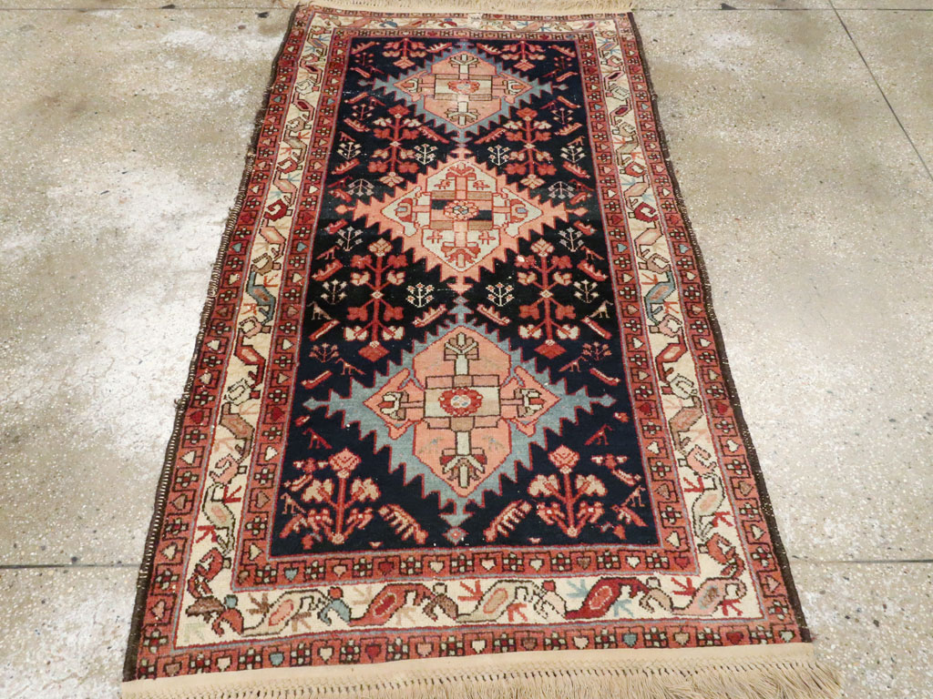 Vintage Persian Malayer Rug, No.23280 - Galerie Shabab
