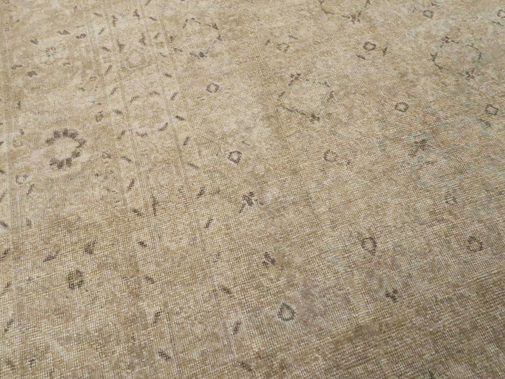Antique Persian Tabriz Carpet, No.23282 - Galerie Shabab