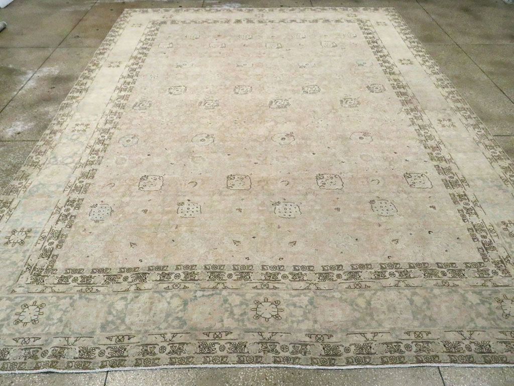 Antique Persian Tabriz Large Room Size Carpet, No.23283 - Galerie Shabab