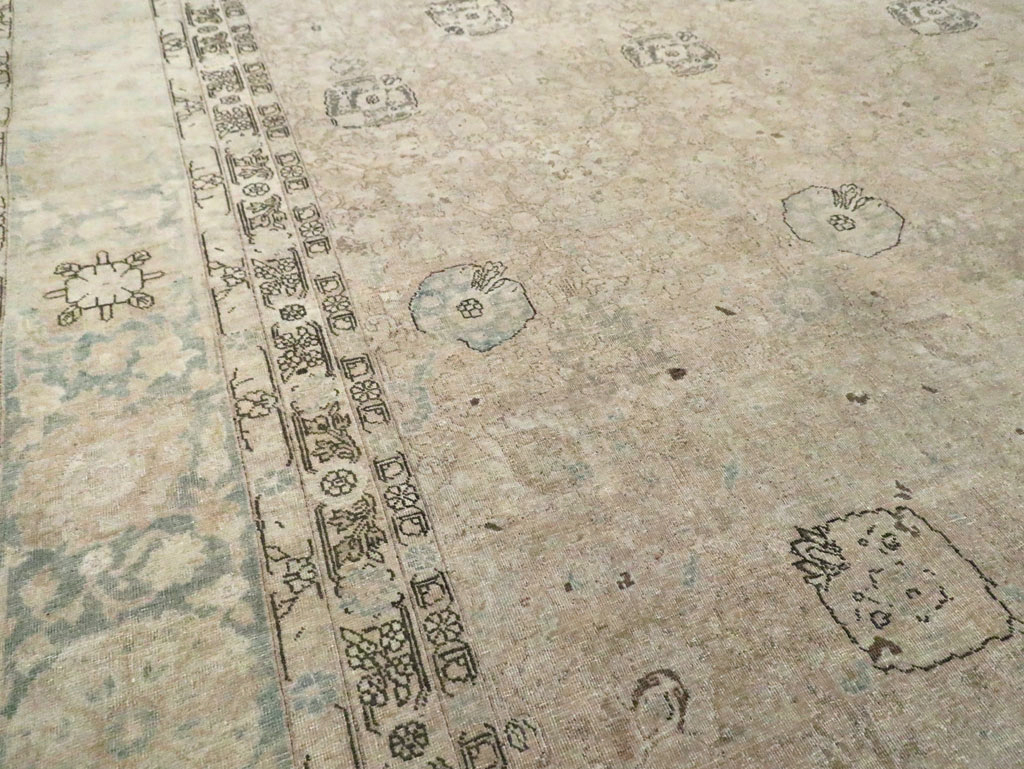 Antique Persian Tabriz Large Room Size Carpet, No.23283 - Galerie Shabab