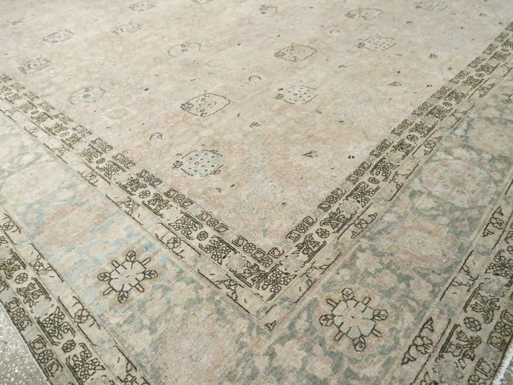 Antique Persian Tabriz Large Room Size Carpet, No.23283 - Galerie Shabab