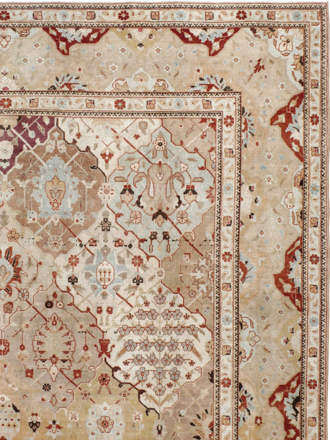 Antique Persian Tabriz Carpet, No.23284 - Galerie Shabab