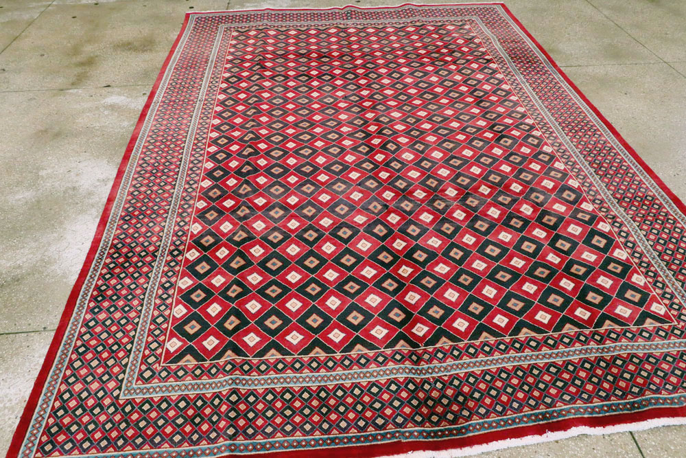 Vintage Persian Mashad Modernist Carpet, No.23285 - Galerie Shabab