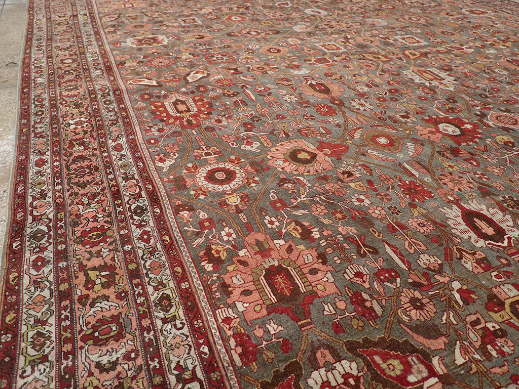 Antique Persian Bidjar Oversize Carpet, No.23304 - Galerie Shabab