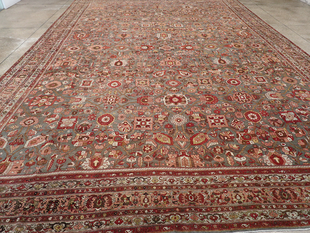 Antique Persian Bidjar Oversize Carpet, No.23304 - Galerie Shabab