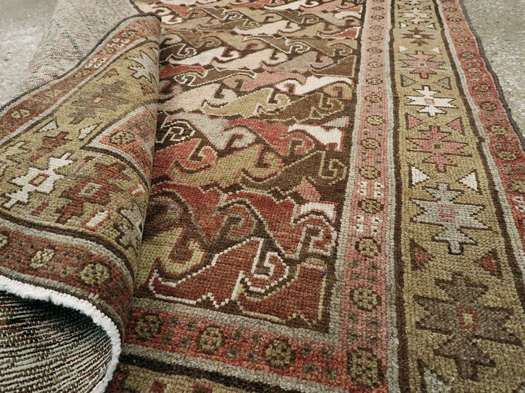 Antique Persian Kurdish Rug, No.23305 - Galerie Shabab
