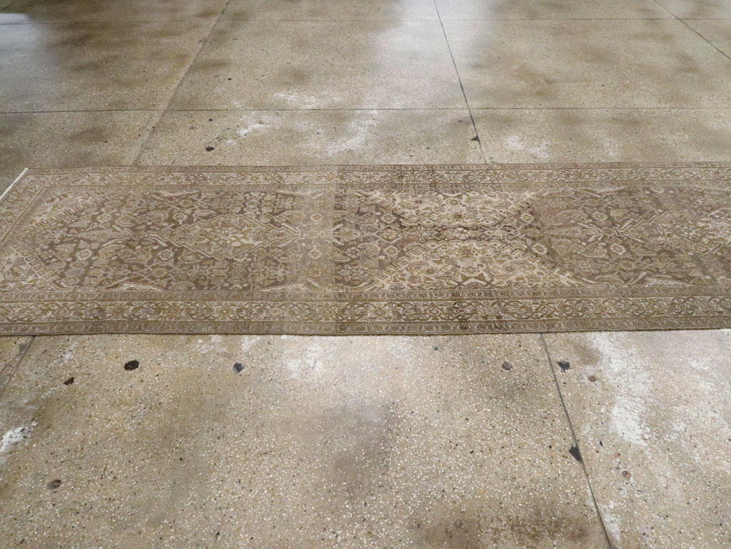 Antique Persian Bibikabad Runner, No.23310 - Galerie Shabab