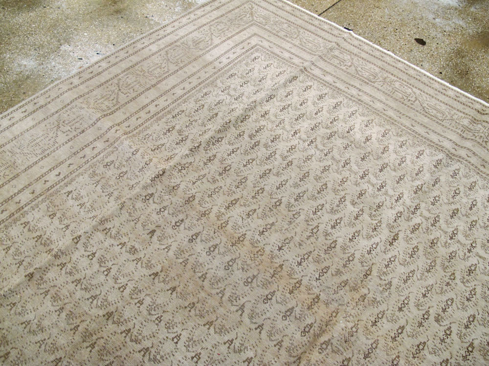 Antique Persian Tabriz Carpet, No.23313 - Galerie Shabab