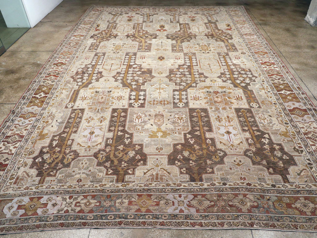 Antique Persian Malayer Oversize Carpet, No.23317 - Galerie Shabab