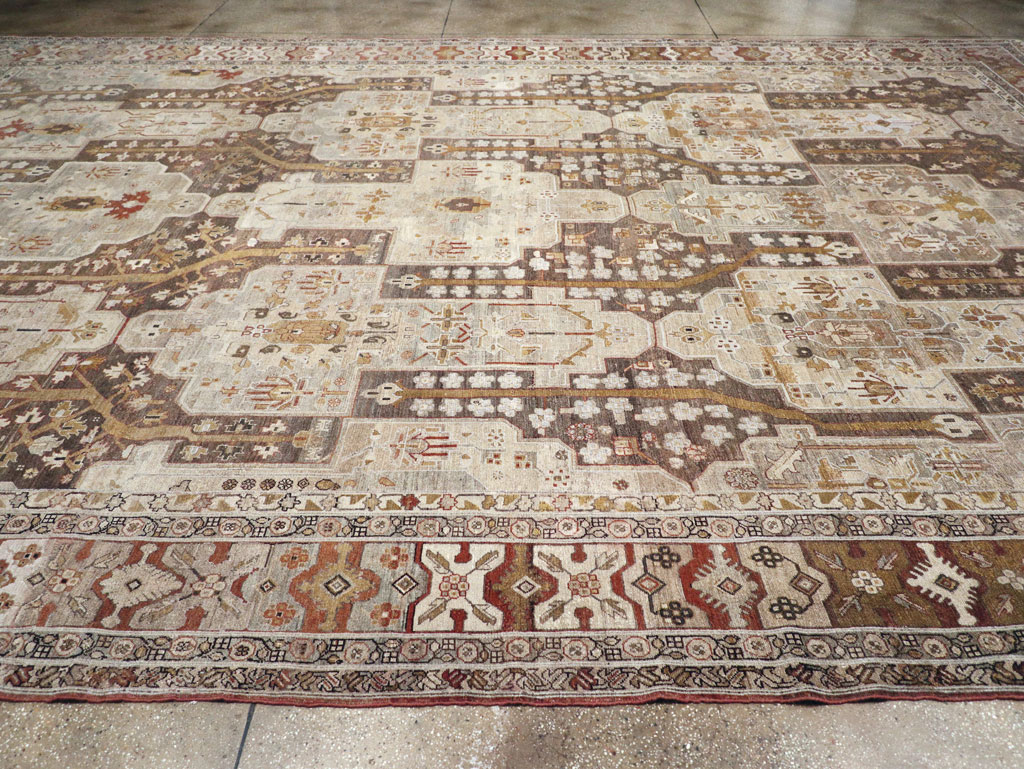 Antique Persian Malayer Oversize Carpet, No.23317 - Galerie Shabab
