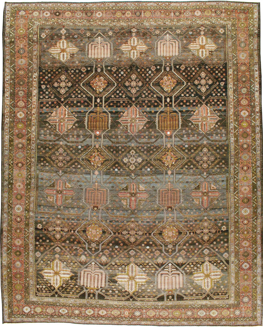 Antique Persian Bakhtiari Carpet, No.23319 - Galerie Shabab