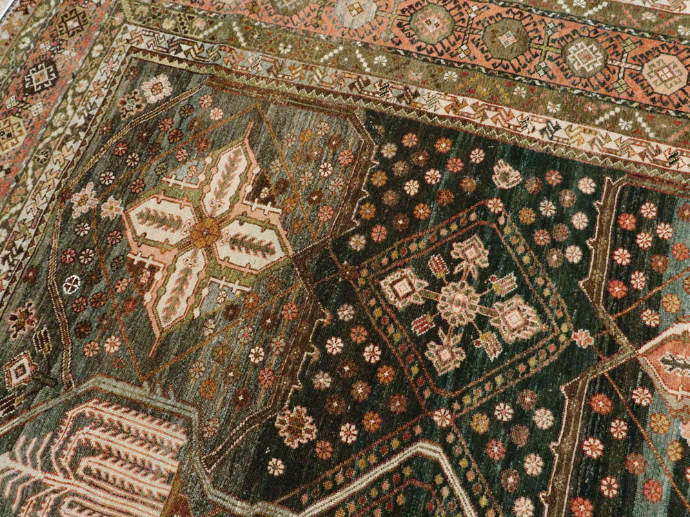 Antique Persian Bakhtiari Carpet, No.23319 - Galerie Shabab
