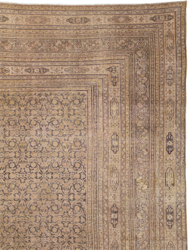 Antique Persian Dorokhsh Carpet, No.23324 - Galerie Shabab