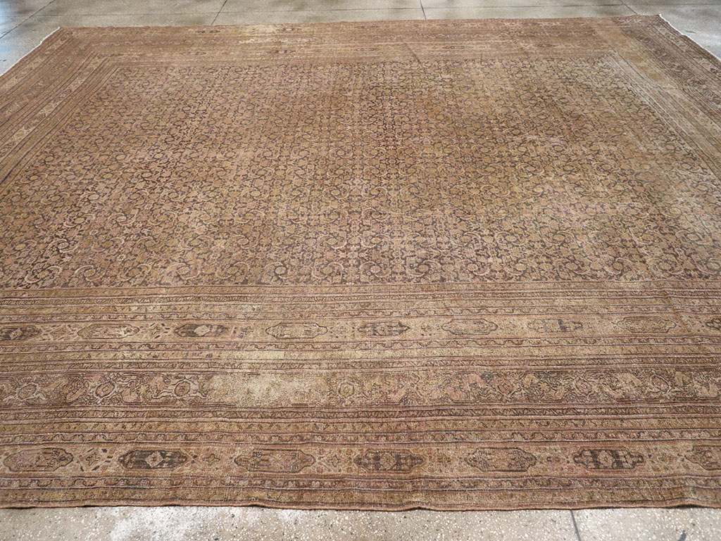 Antique Persian Dorokhsh Carpet, No.23324 - Galerie Shabab