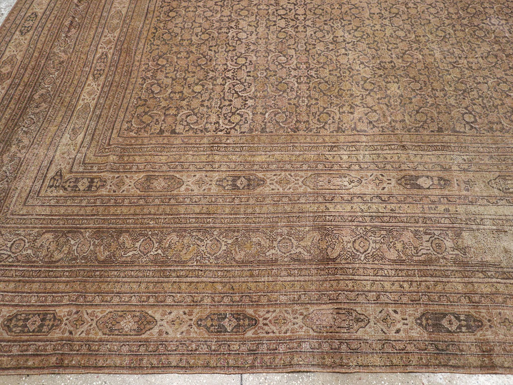 Antique Persian Dorokhsh Carpet, No.23324 - Galerie Shabab