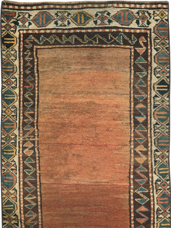 Antique Persian Northwest Runner, No.23330 - Galerie Shabab