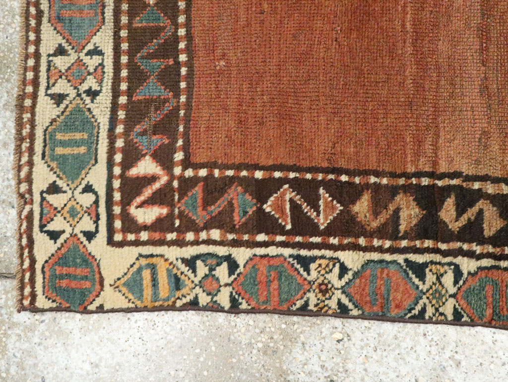 Antique Persian Northwest Runner, No.23330 - Galerie Shabab