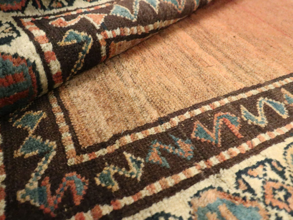 Antique Persian Northwest Runner, No.23330 - Galerie Shabab