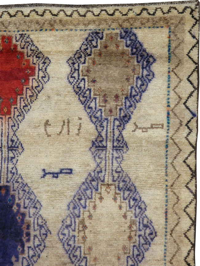 Vintage Gabbeh Rug, No.23335 - Galerie Shabab