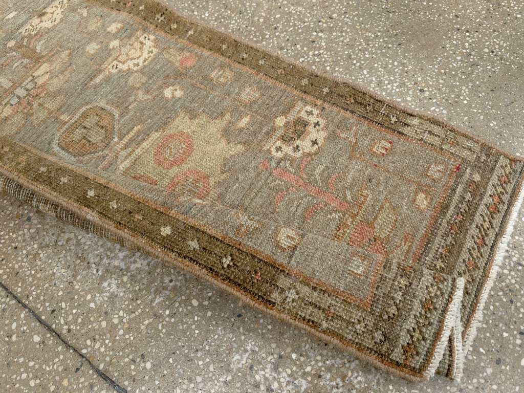 Antique Persian Heriz Runner, No.23337 - Galerie Shabab