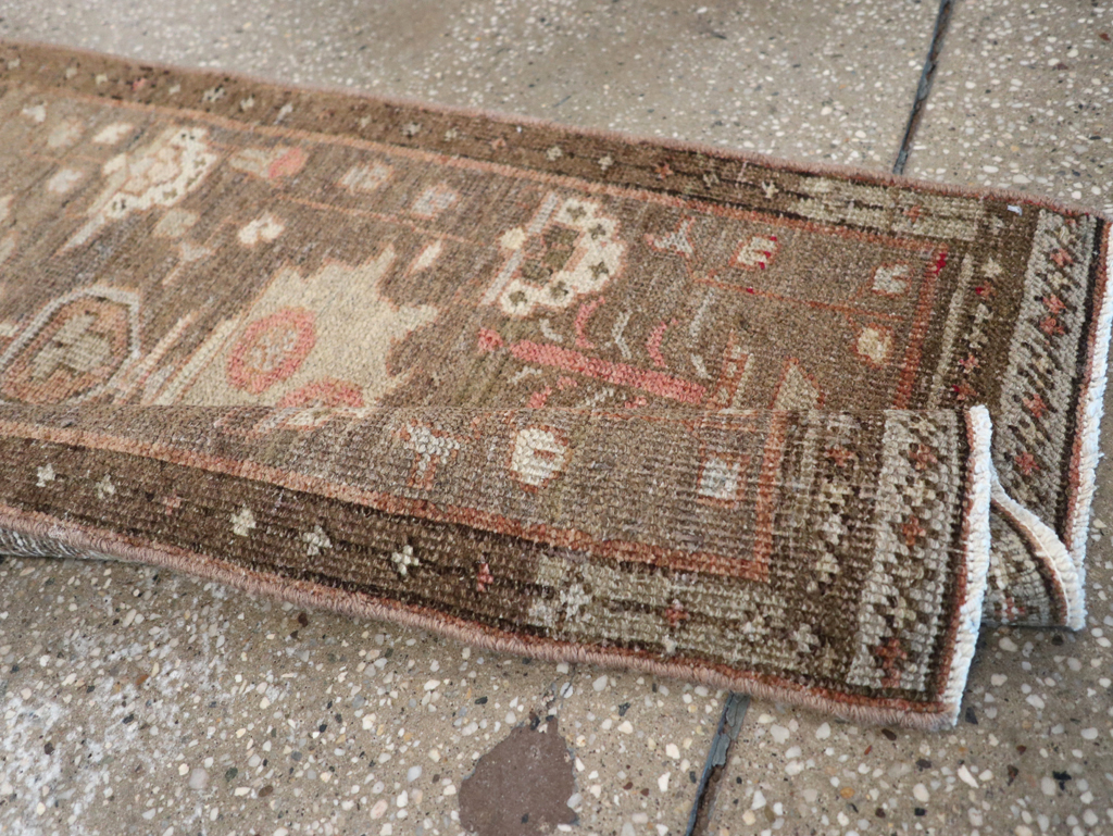 Antique Persian Heriz Runner, No.23337 - Galerie Shabab