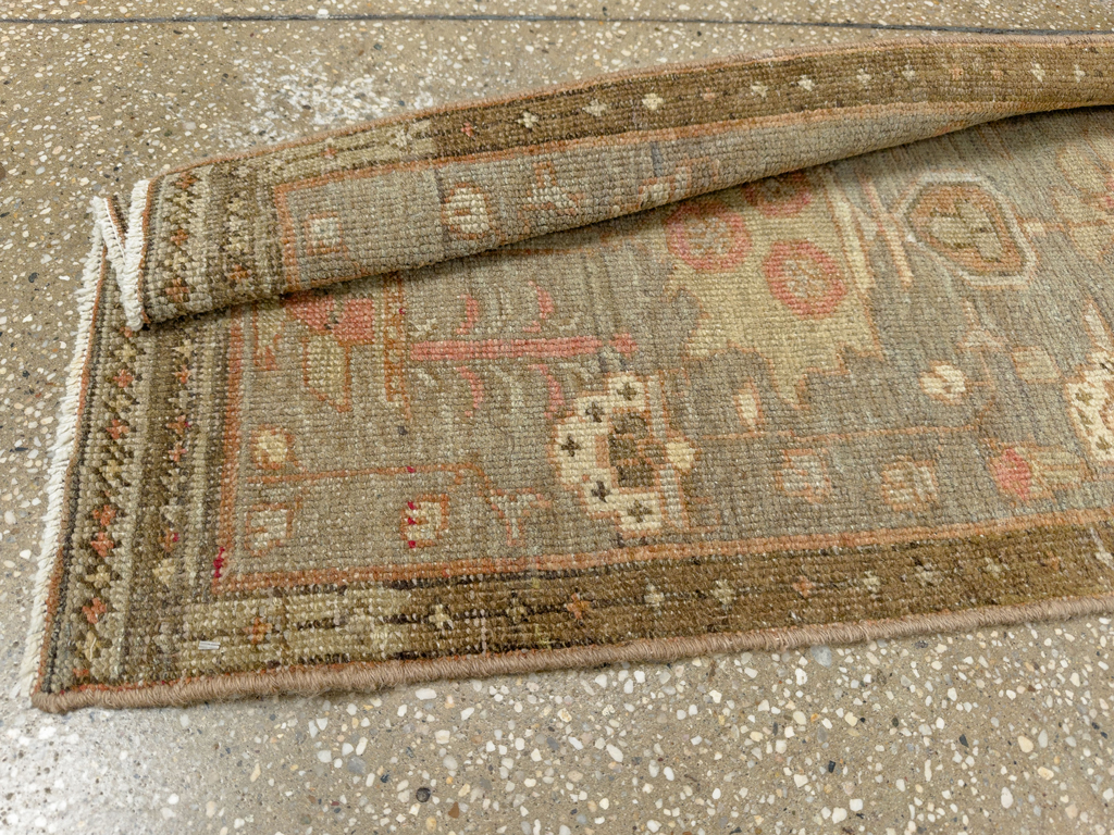 Antique Persian Heriz Runner, No.23337 - Galerie Shabab