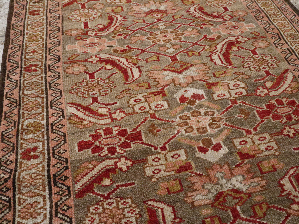 Vintage Persian Malayer Runner, No.23338 - Galerie Shabab