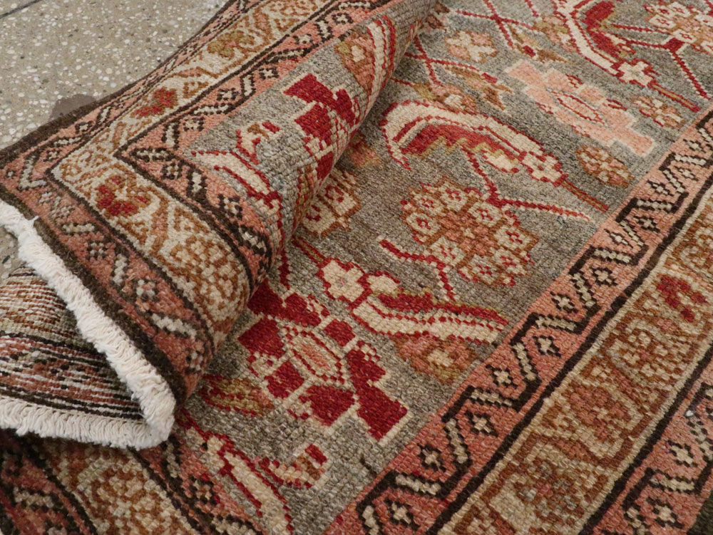 Vintage Persian Malayer Runner, No.23338 - Galerie Shabab