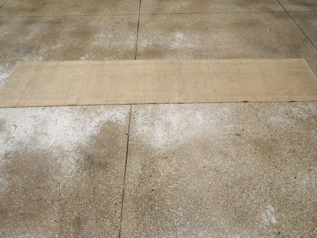 Vintage Persian Baluch Runner, No.23339 - Galerie Shabab